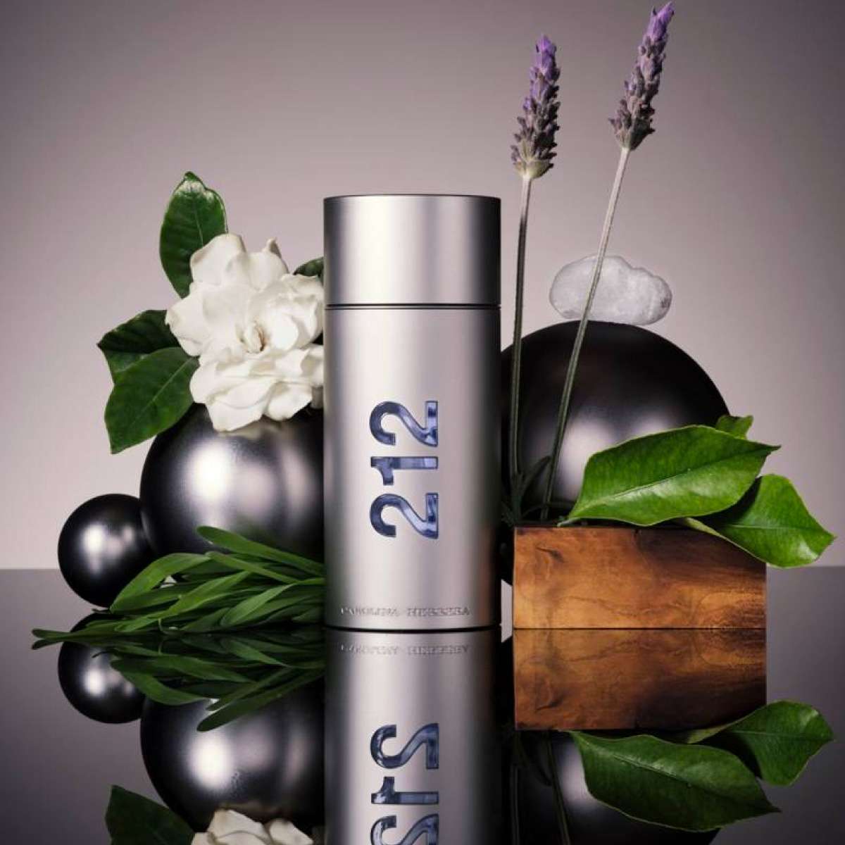 Carolina Herrera 212 Men Nyc Edt 100Ml - Image 3