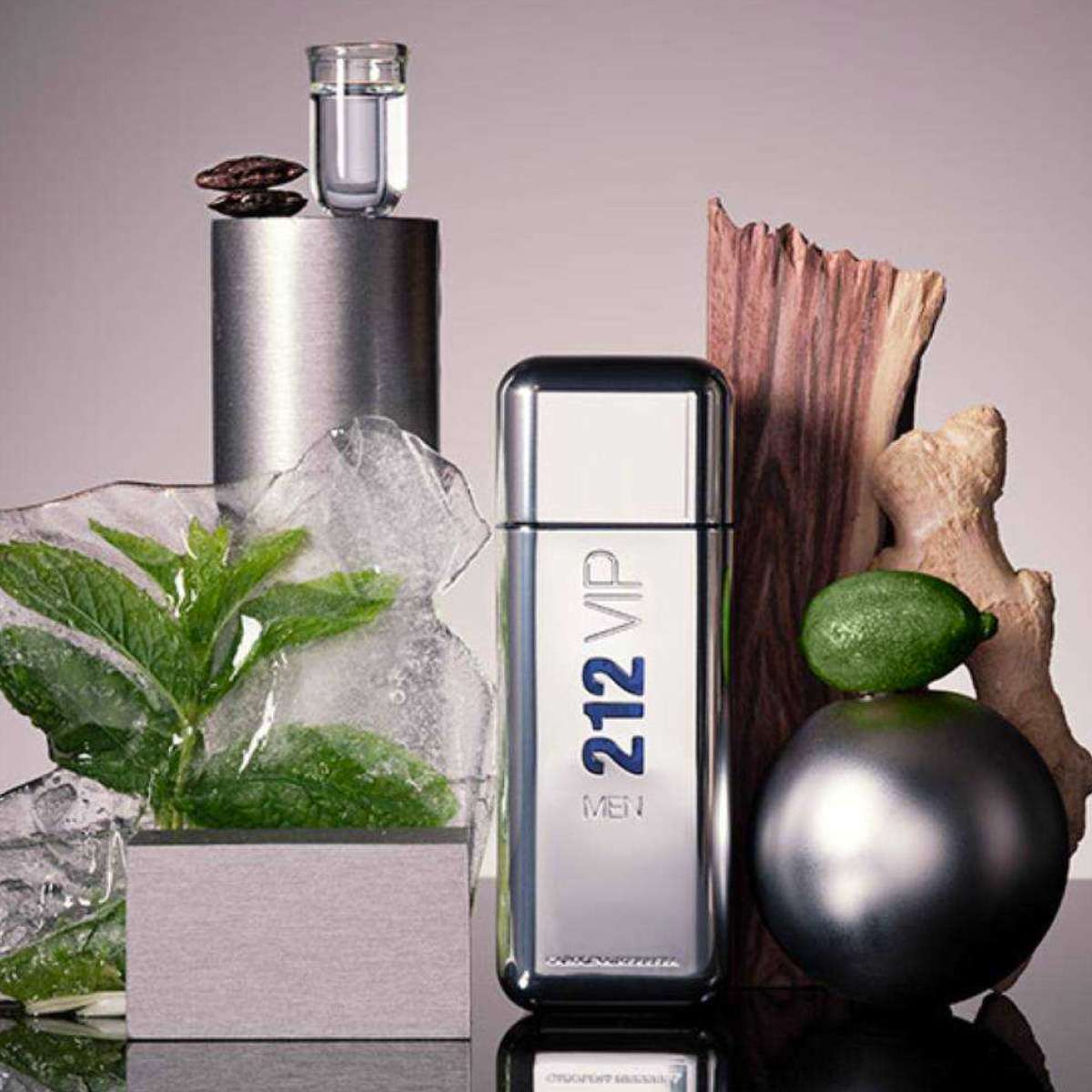 Carolina Herrera 212 Vip Men Edt 100Ml - Image 3