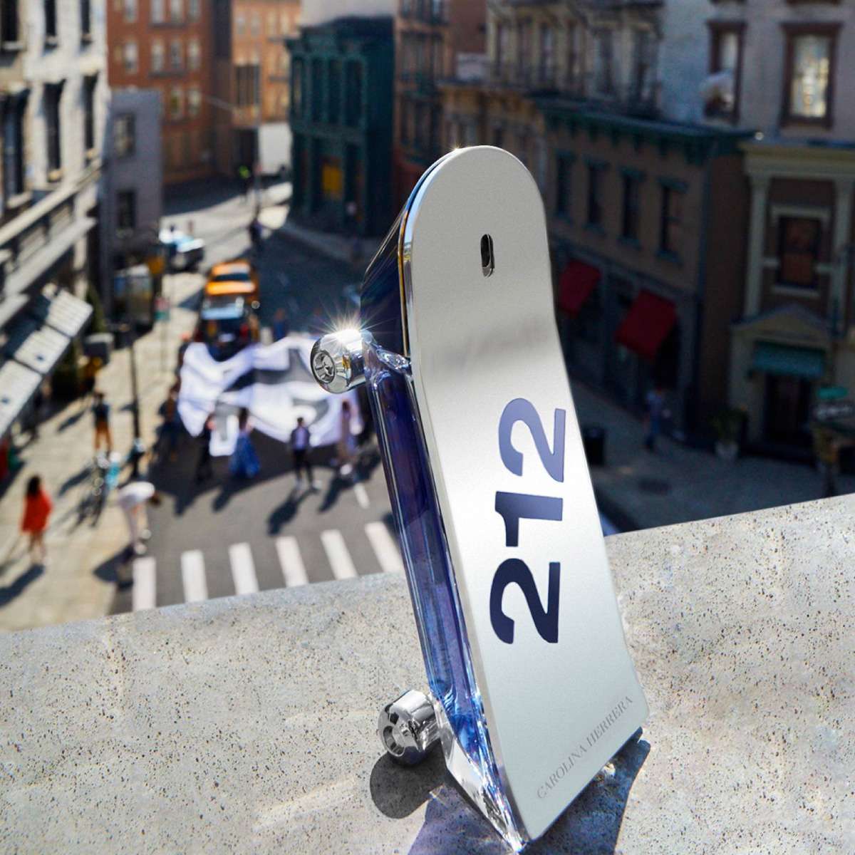 Carolina Herrera 212 Men Heroes Edt X 90 Ml - Image 4