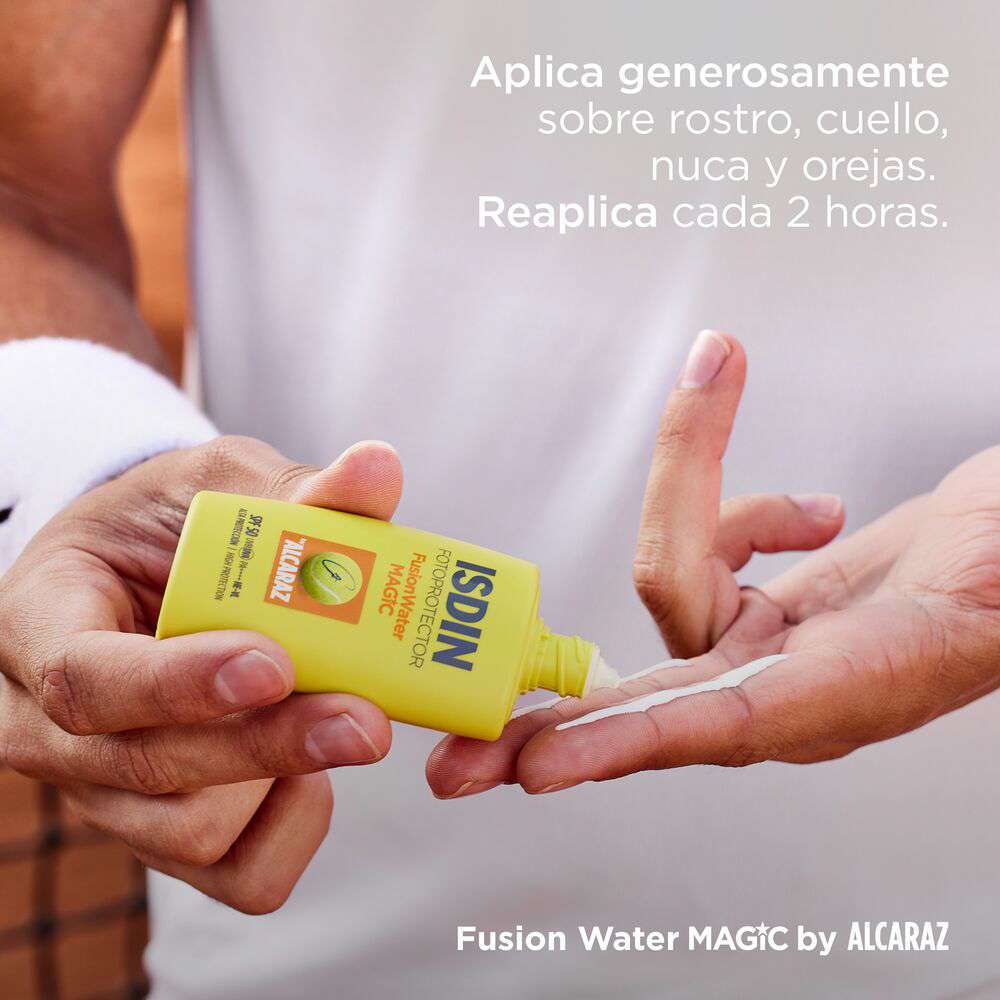 ISDIN Fotoprotector Fusion Water Magic By Alcaraz X 50Ml - Image 4