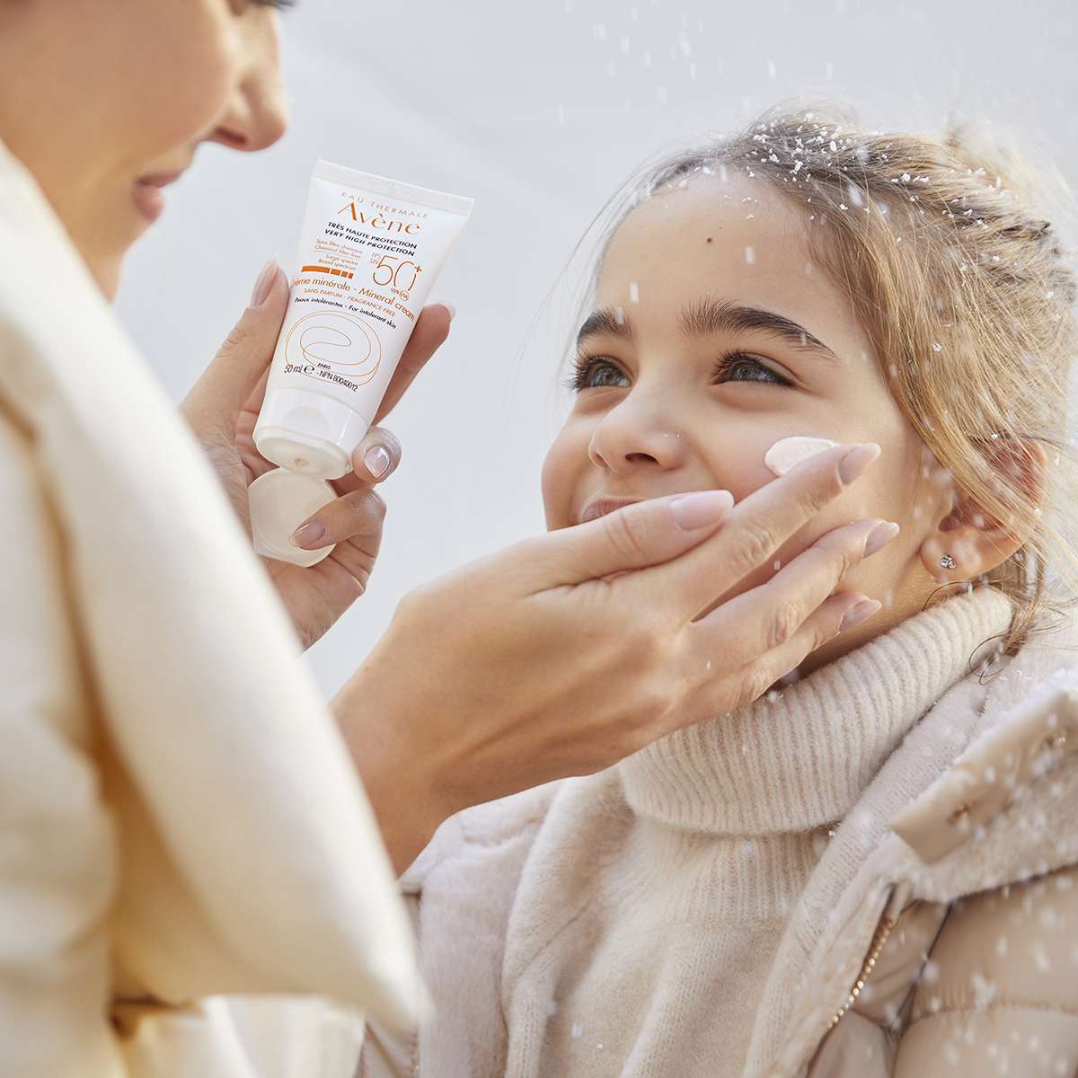 AVENE Protector Solar Gama Blanca Crema 50 Ml - Image 5